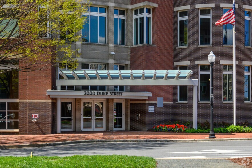 More Photos Of 2000 Duke St, Alexandria Office For Sale