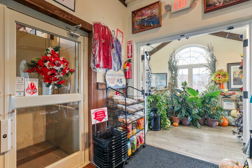 More Photos Of 14111-14113 Pennsylvania Ave, Hagerstown Freestanding For Sale
