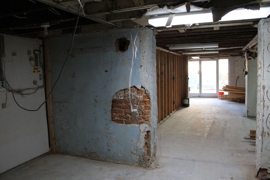 More Photos Of 37 Market St SW, Concord Storefront Retail Office For Lease