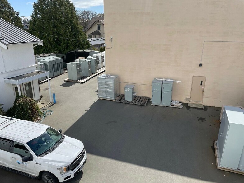 More Photos Of 721 Aldebury St, Victoria Industrial For Sale