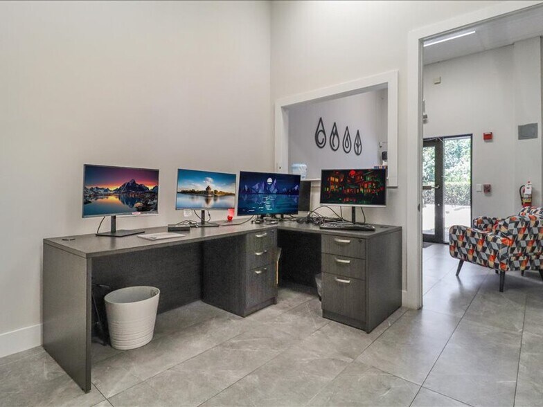 More Photos Of 73 SW 12th Ave, Dania Beach Warehouse For Sale