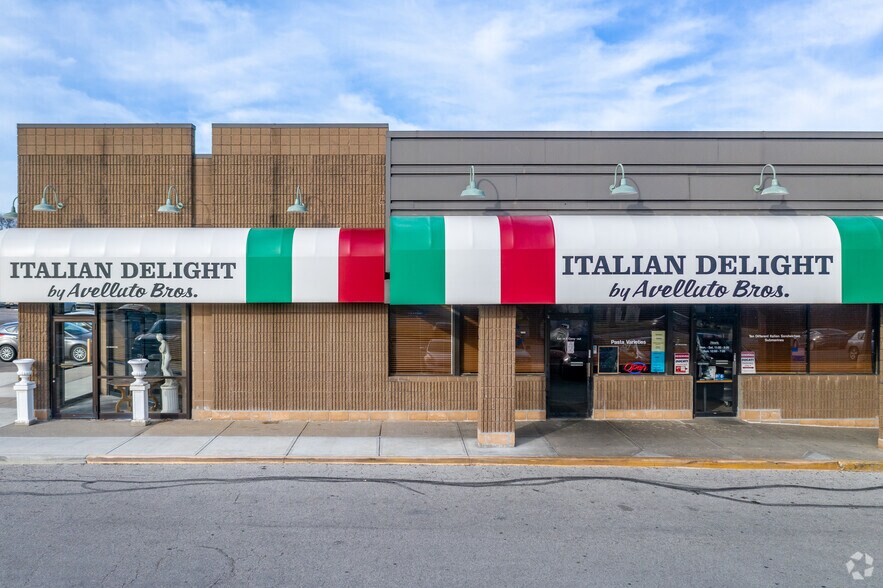 More Photos Of 6500-6620 Martway St, Mission Unknown For Lease