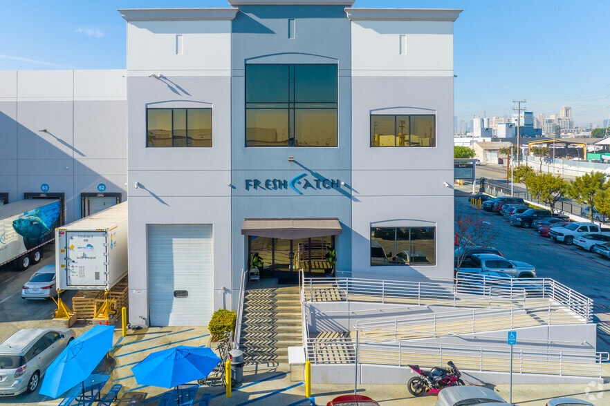 More Photos Of 3000-3090 E Washington Blvd, Los Angeles Refrigeration Cold Storage For Lease