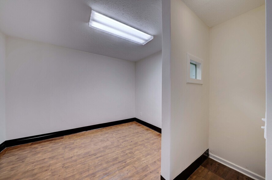 More Photos Of 8811 Front Beach Rd, Panama City Beach Medical For Lease