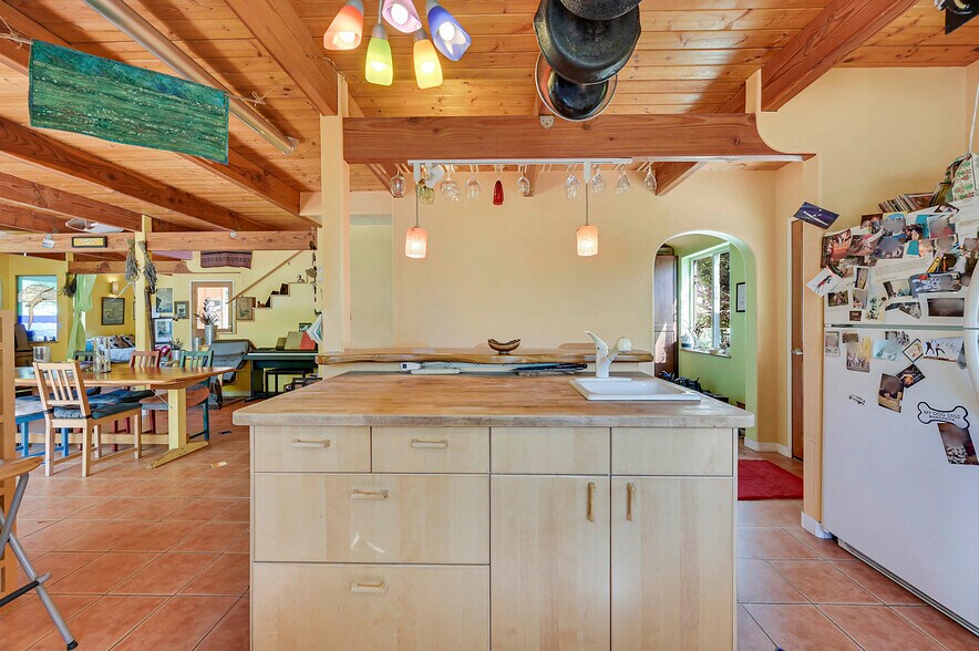 More Photos Of 1673 Woodland Dr, Port Townsend Winery Vineyard For Sale