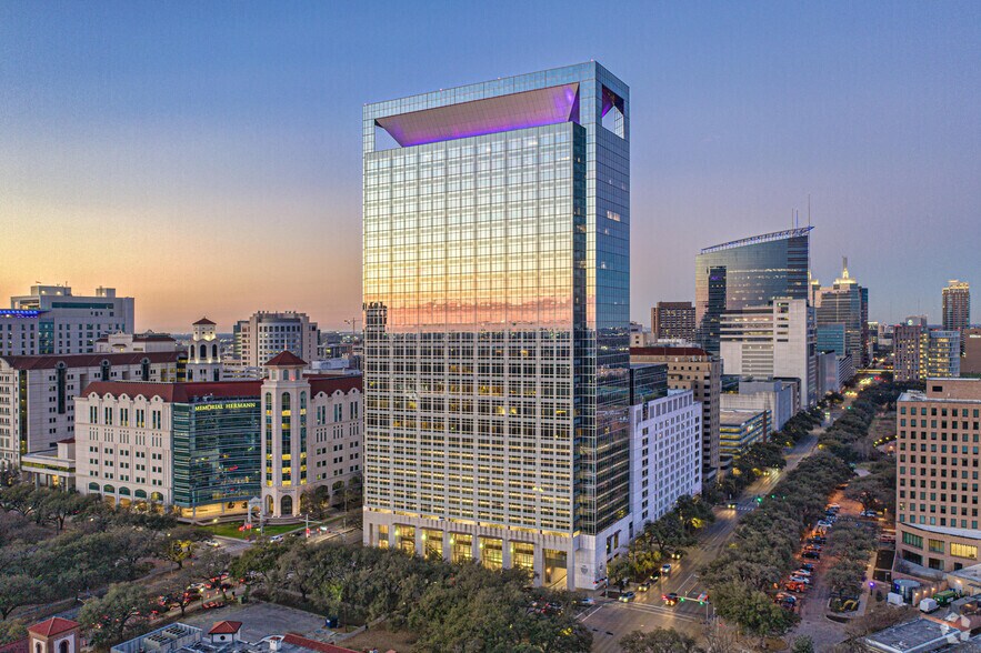 More Photos Of 6400 Fannin St, Houston Medical For Lease