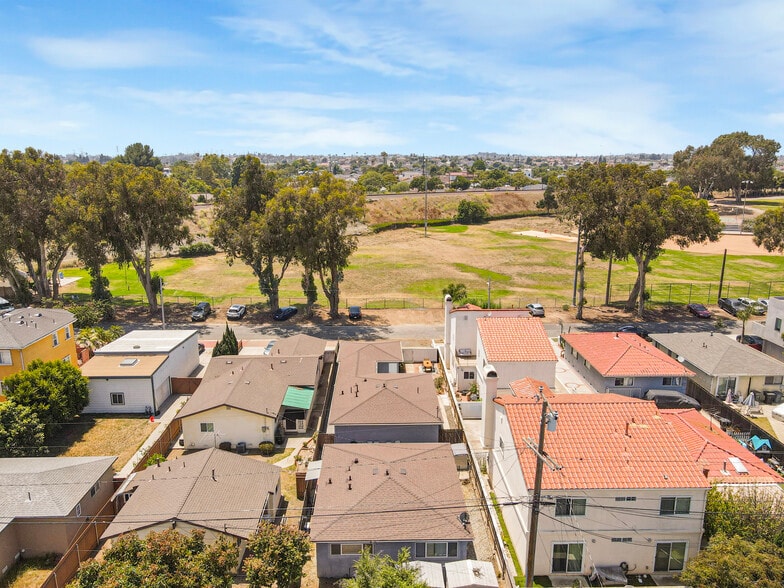 More Photos Of 18506 Kingsdale Ave, Redondo Beach Apartments For Sale