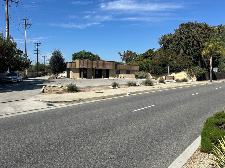 More Photos Of 2005 Garey Ave, Pomona Office For Lease