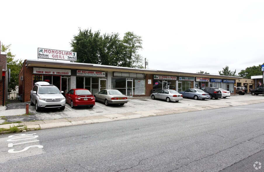 More Photos Of 1932-1948 Delmar Dr, Folcroft Storefront For Sale