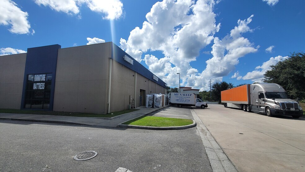 More Photos Of 4476 Pleasant Hill Rd, Kissimmee Freestanding For Lease