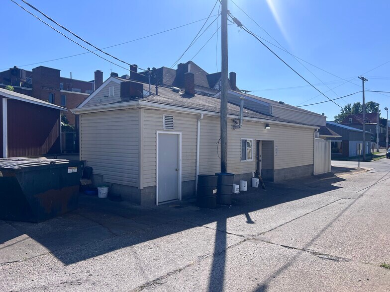 More Photos Of 800 3rd St, Moundsville Restaurant For Sale