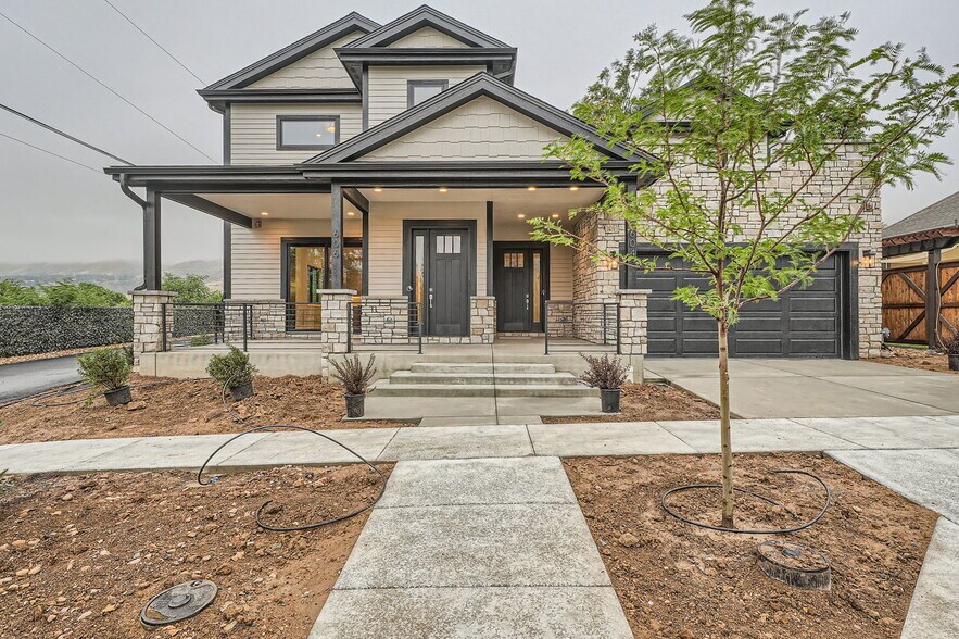 More Photos Of 606 Arapahoe St, Golden Apartments For Sale