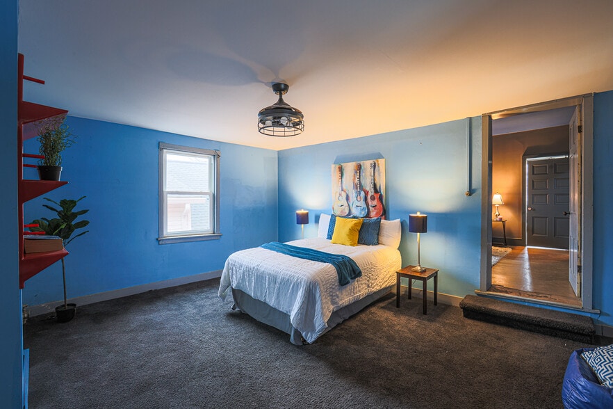 More Photos Of 3234 Main St, Manchester Apartments For Sale