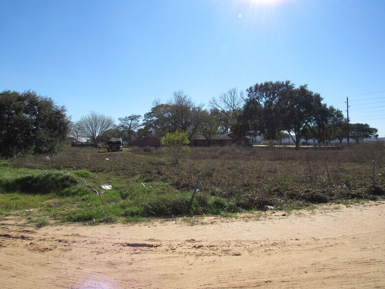 More Photos Of 2123 Woods Rd, Brookshire Land For Sale