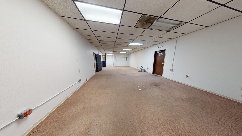 More Photos Of 1022 Grass Valley Rd, Winnemucca General Retail For Sale