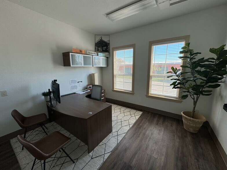 More Photos Of 2271 E Continental Blvd, Southlake Medical For Sale