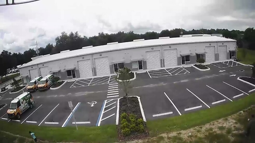 More Photos Of 1550 Tileston Rd, Saint Cloud Warehouse For Sale