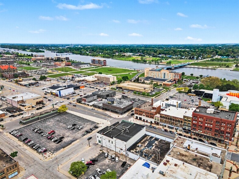 More Photos Of , Bay City General Retail For Sale