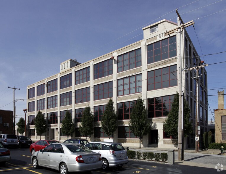 Primary Photo Of 225 Chapman St, Providence Medical For Lease