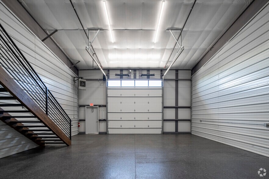 More Photos Of 7542 S Potomac St, Centennial Flex For Sale