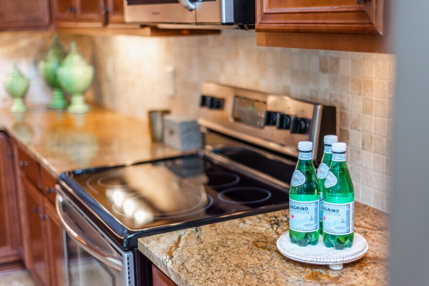 More Photos Of 565 Owens Gin Rd NE, Calhoun Lodge Meeting Hall For Sale