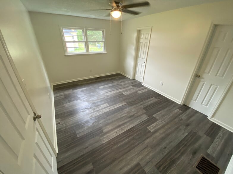 More Photos Of , Spartanburg Unknown For Sale