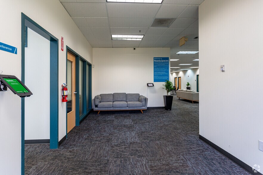 More Photos Of 1101 SW 16th St, Renton Warehouse For Lease