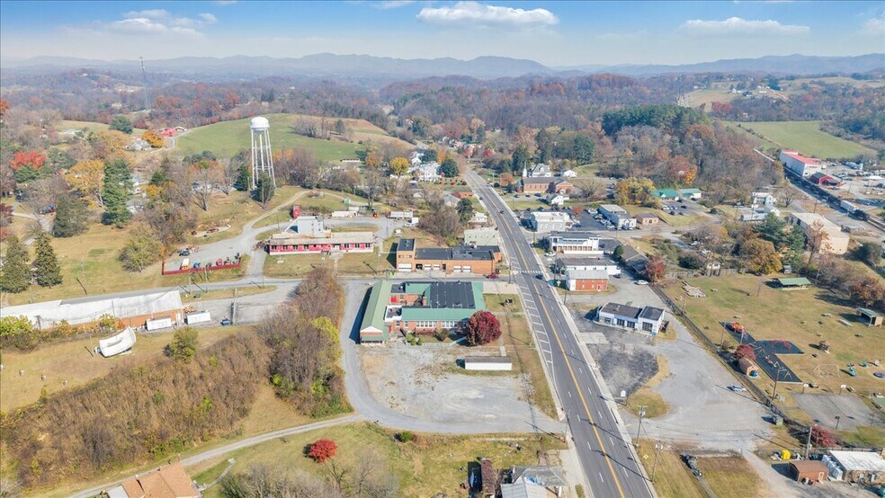 More Photos Of 5383 Lee Hwy, Troutville Freestanding For Sale