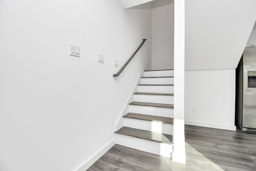 More Photos Of , Houston Multifamily For Sale