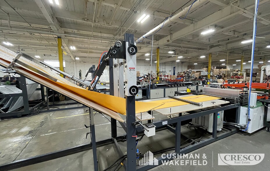 More Photos Of 12201 Elmwood Ave, Cleveland Manufacturing For Lease