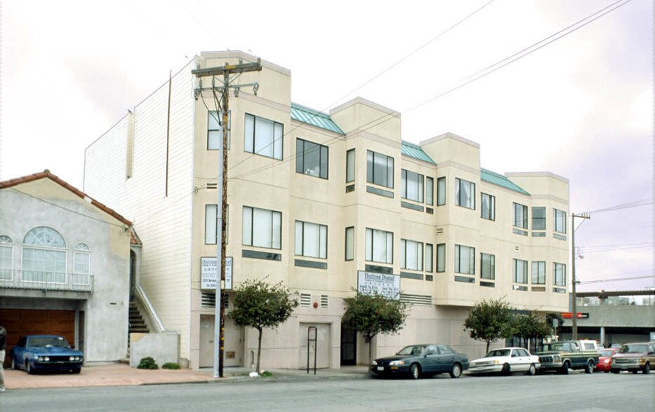 More Photos Of 2301-2323 Noriega St, San Francisco Medical For Sale