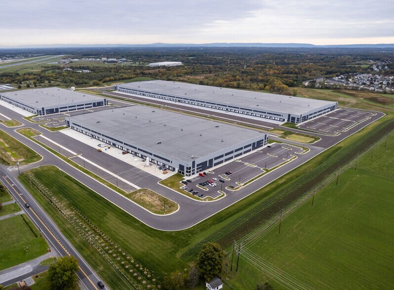 More Photos Of 4903 Winchester Ave, Martinsburg Unknown For Lease