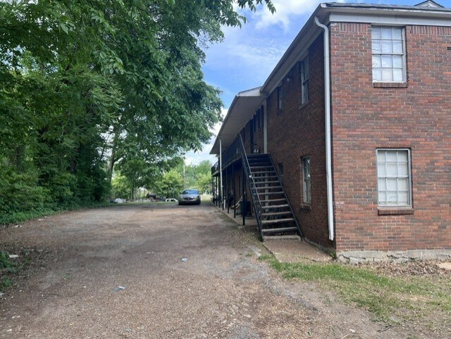 More Photos Of 261 Keel Ave, Memphis Apartments For Sale