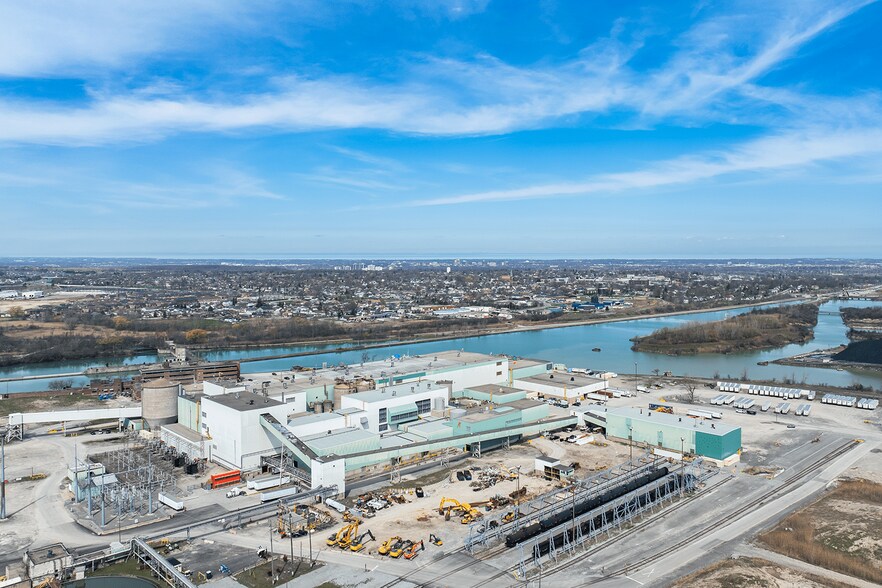 More Photos Of 3363 Davis Rd, Thorold Warehouse For Lease