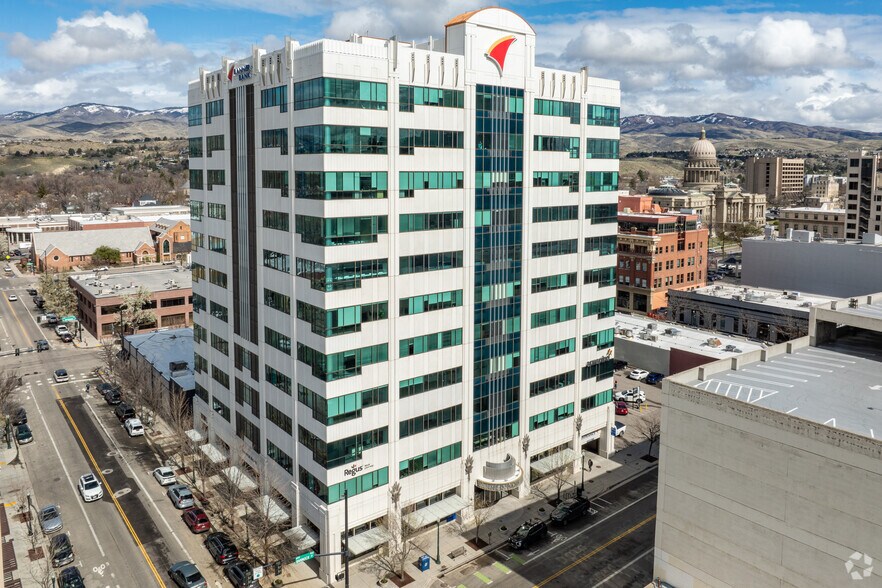 More Photos Of 950 W Bannock St, Boise Coworking Space