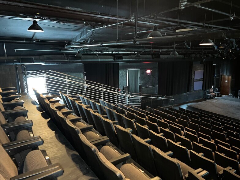 More Photos Of 28 Market St, Warren Theater Concert Hall For Lease