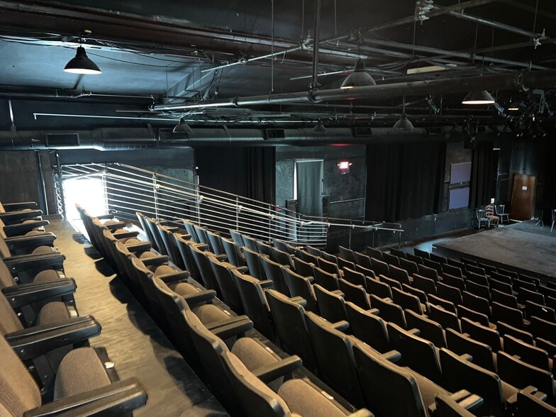 More Photos Of 28 Market St, Warren Theater Concert Hall For Sale