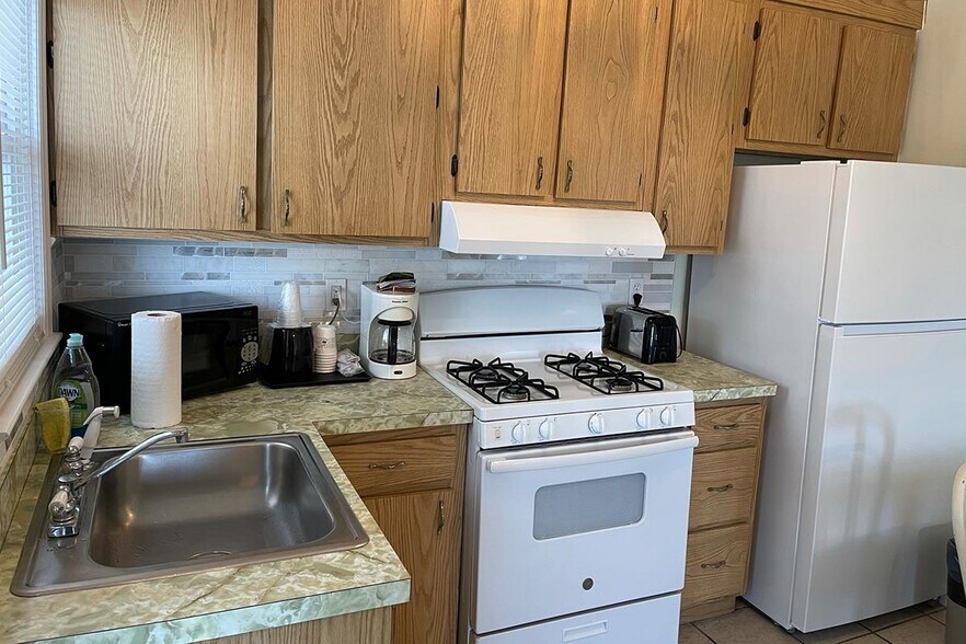 More Photos Of 4906 Ocean Ave, Wildwood Hotel For Sale