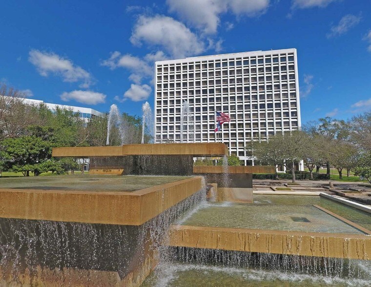 6161 Savoy Dr, Houston, TX 77036 Office For Lease