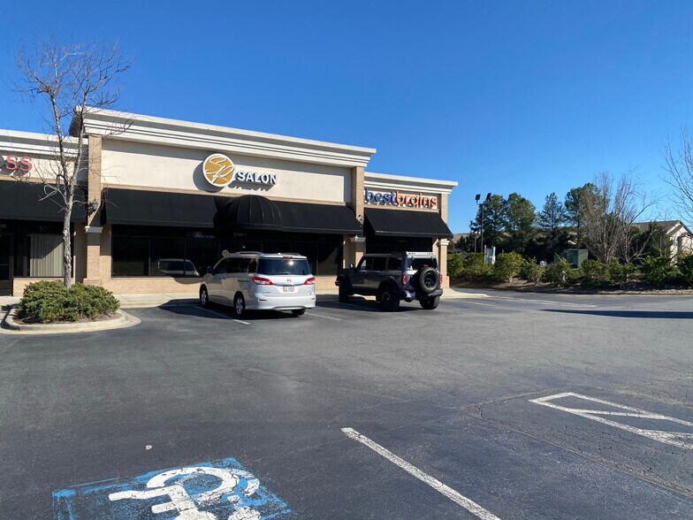 More Photos Of 5105-5107 Piper Station Dr, Charlotte Storefront Retail Office For Sale