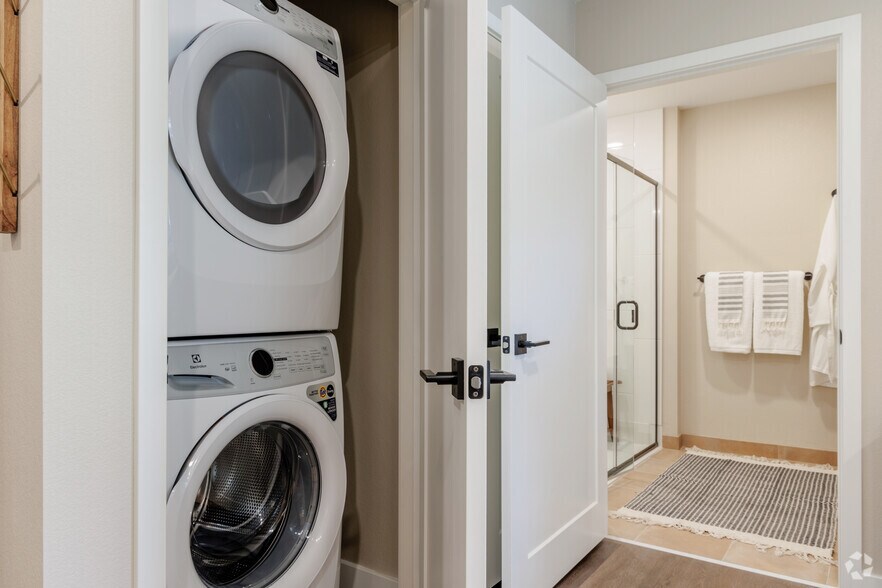 More Photos Of 5845 Arapahoe Ave, Boulder Apartments For Lease