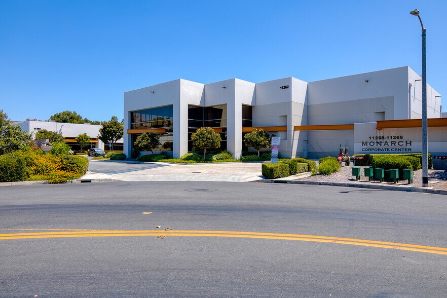 More Photos Of 11264 Monarch St, Garden Grove Warehouse For Sale