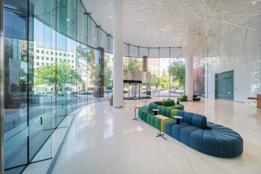 More Photos Of 1360 Peachtree St NE, Atlanta Unknown For Lease
