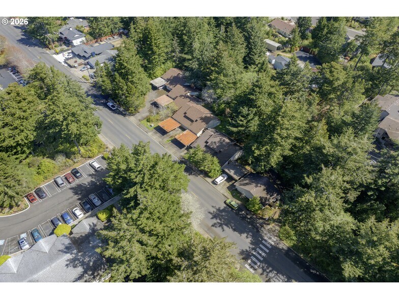 More Photos Of 1310-1390 Spruce St, Florence Apartments For Sale
