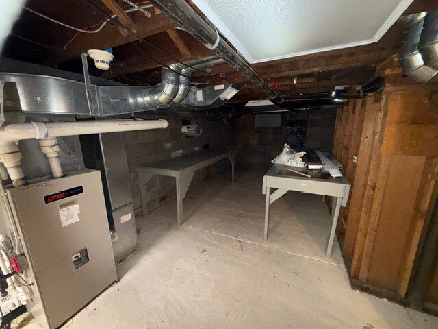 More Photos Of 121 Union Ave, Middlesex Office Residential For Lease