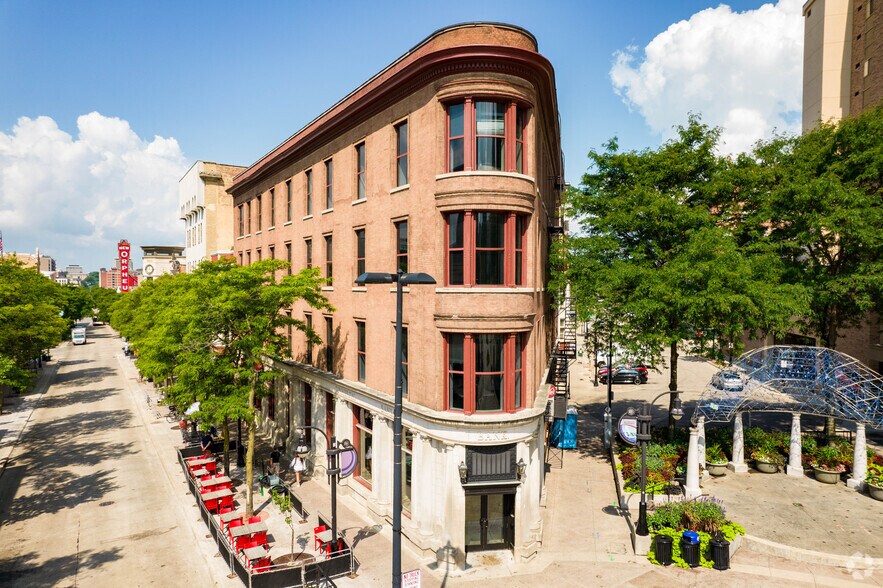 More Photos Of 100 State St, Madison Office For Lease