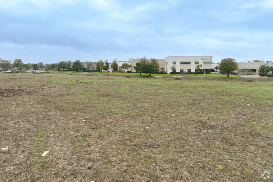 More Photos Of 1620 Ives Ave, Oxnard Land For Sale