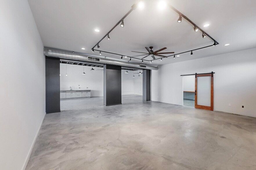 More Photos Of 314 El Pueblo Rd NW, Albuquerque Warehouse For Lease