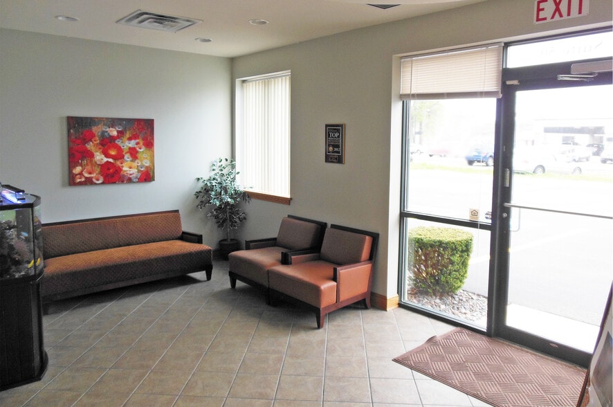 More Photos Of 2950 W 12th St, Erie Office For Lease