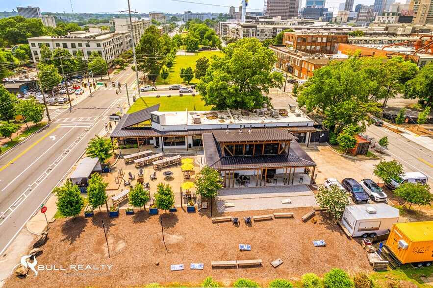 More Photos Of 350 SE Memorial Dr, Atlanta Restaurant For Sale